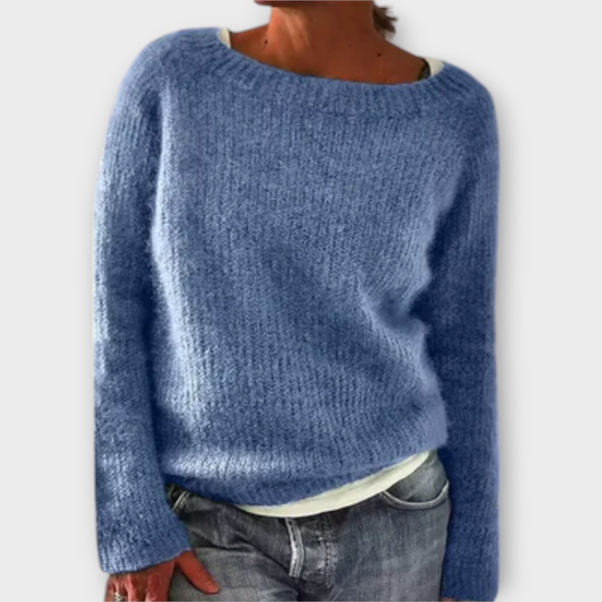 Regine – jednokolorowy sweter damski