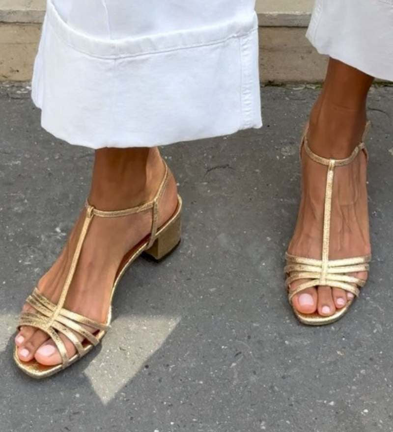 Martyna - Złote Sandały Codzienna Elegancja