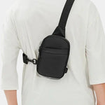 Rasmus™ - Petit Brysttaske Essentiel