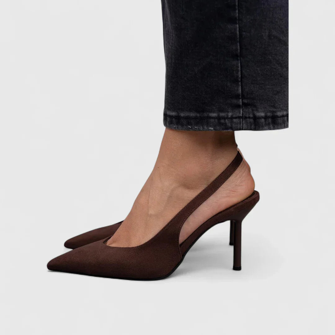 Karolina – Eleganckie Czółenka Slingback na Obcasie